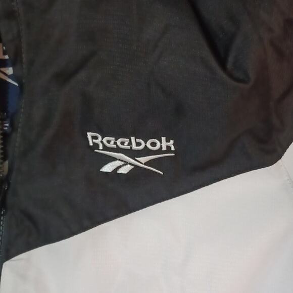 Reebox Classic Track Jacket SZ: Medium - Picture 3 of 6